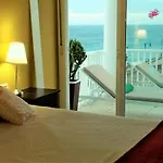 Wake Up With The Sea! Enjoy Private Pool!