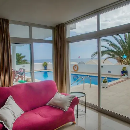 Wake Up With The Sea! Enjoy Private Pool! * 宏达海滩